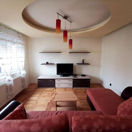 Apartman White Βελιγράδι Εξωτερικό φωτογραφία