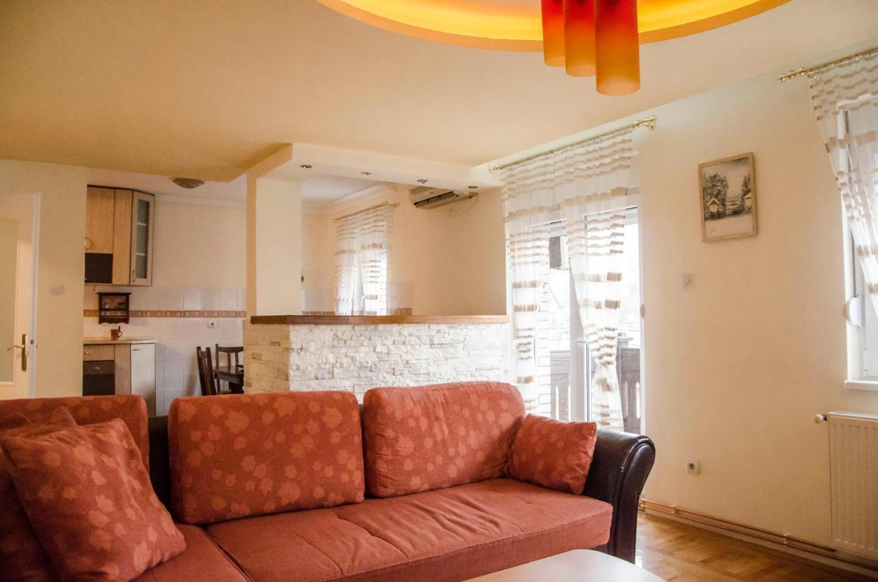 Apartman White Βελιγράδι Εξωτερικό φωτογραφία