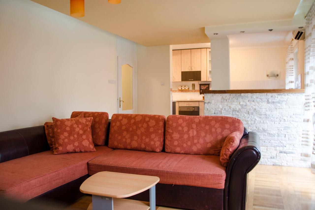 Apartman White Βελιγράδι Εξωτερικό φωτογραφία